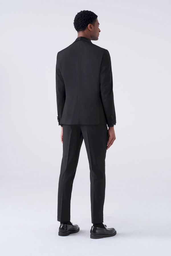 Elegant slim fit shawl collar tuxedo