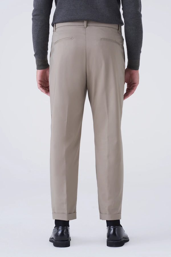 Pantaloni classici con doppia pinces