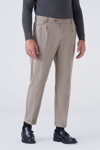 Pantaloni classici con doppia pinces